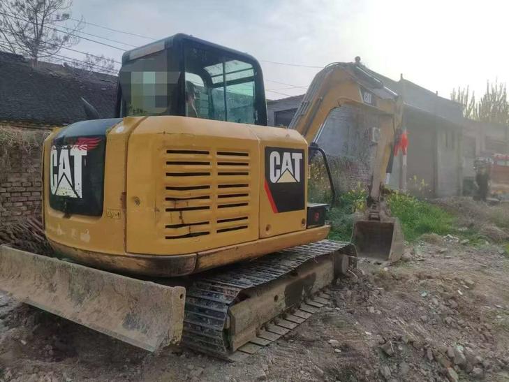 Buy Caterpillar 305.5 Used Excavator / 1