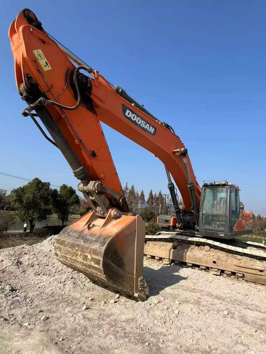 Buy Doosan DH420LC-7 Used Excavator / 7 Buy Doosan DH420LC-7 Used Excavator / 7
