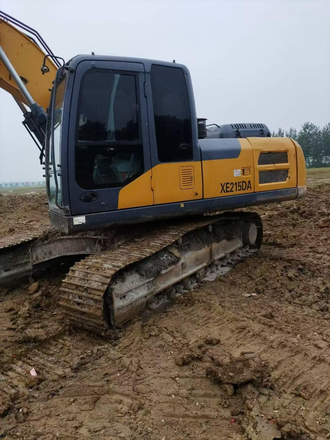 Buy XCMG XE200 Used Excavator / 1