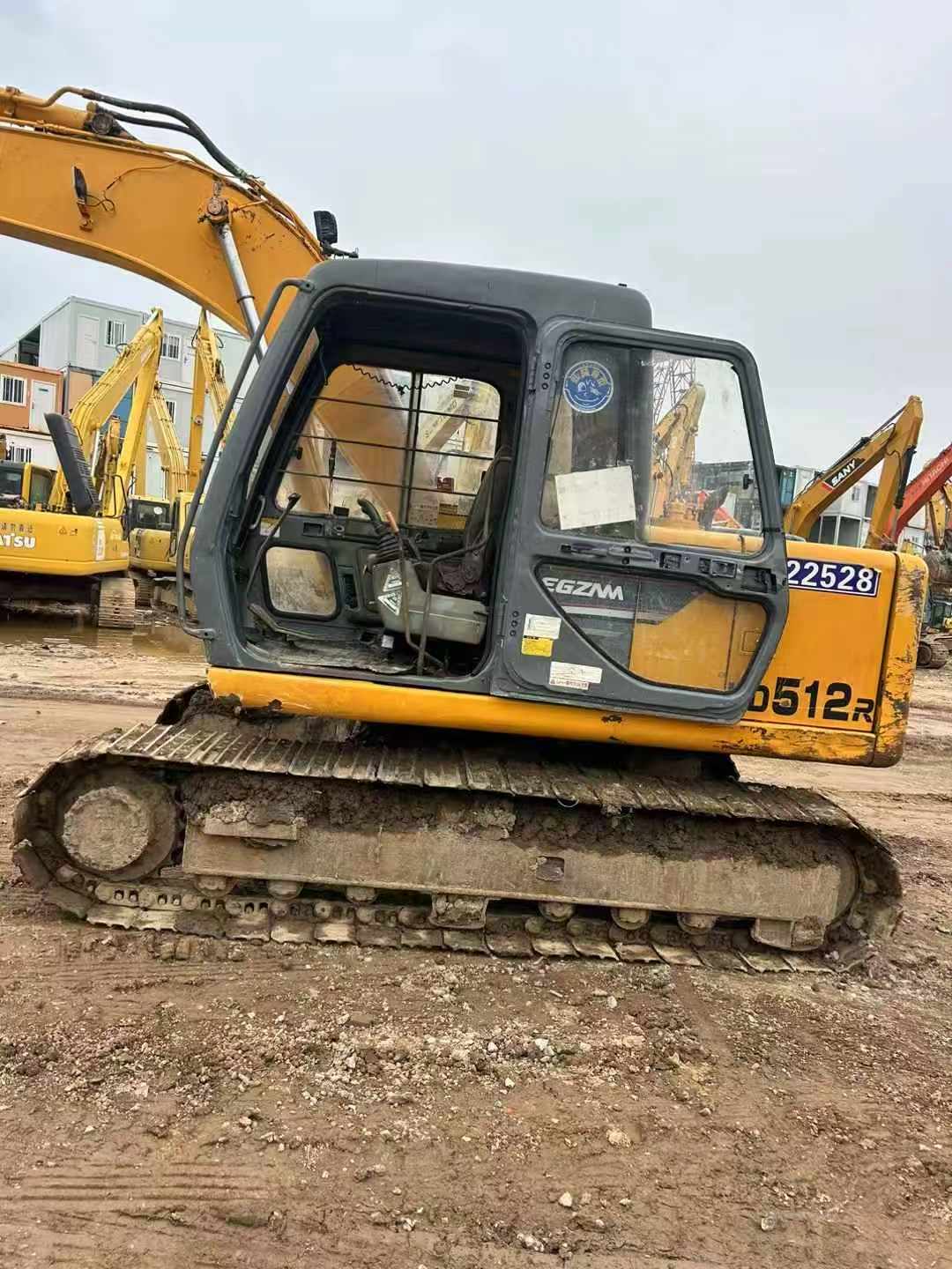 Buy Kato HD512-6 Used Excavator / 5
