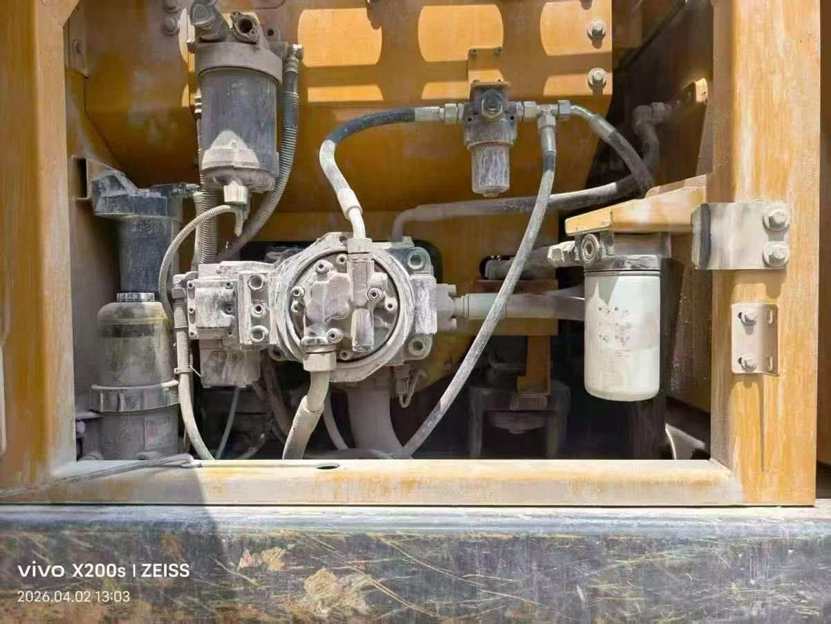 Buy XCMG XE215 Used Excavator / 5