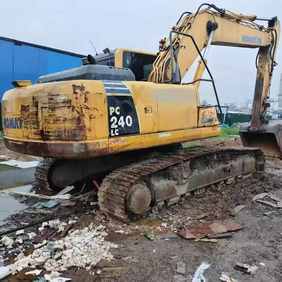 Buy Komatsu PC210-8 Used Excavator / 6