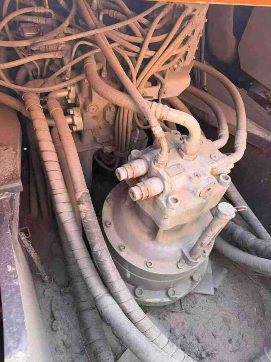 Buy Hitachi EX350 Used Excavator / 1