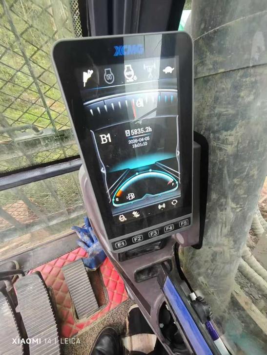 Buy XCMG XE550DK Used Excavator / 1