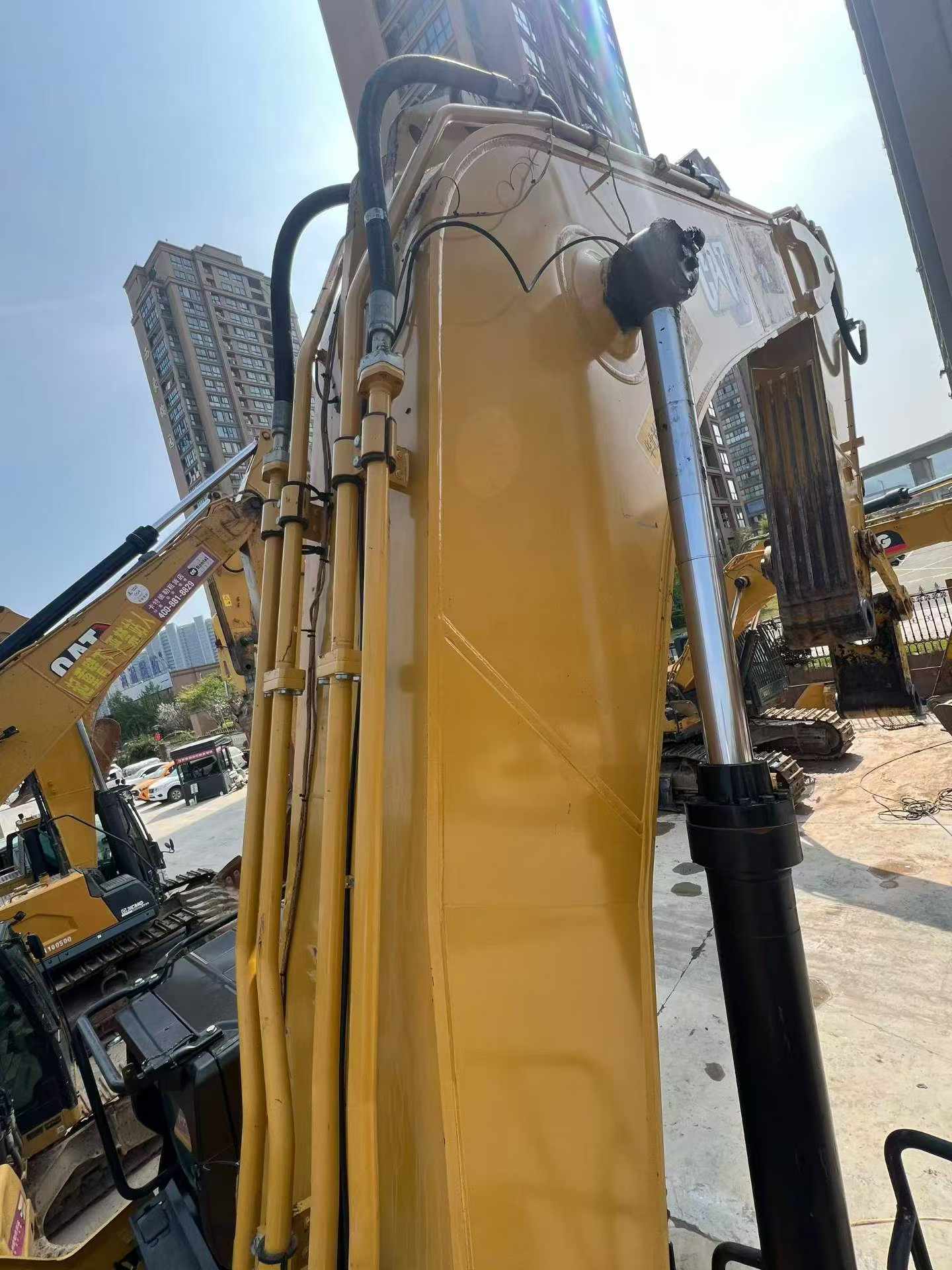 Buy Caterpillar 374D Used Excavator / 9