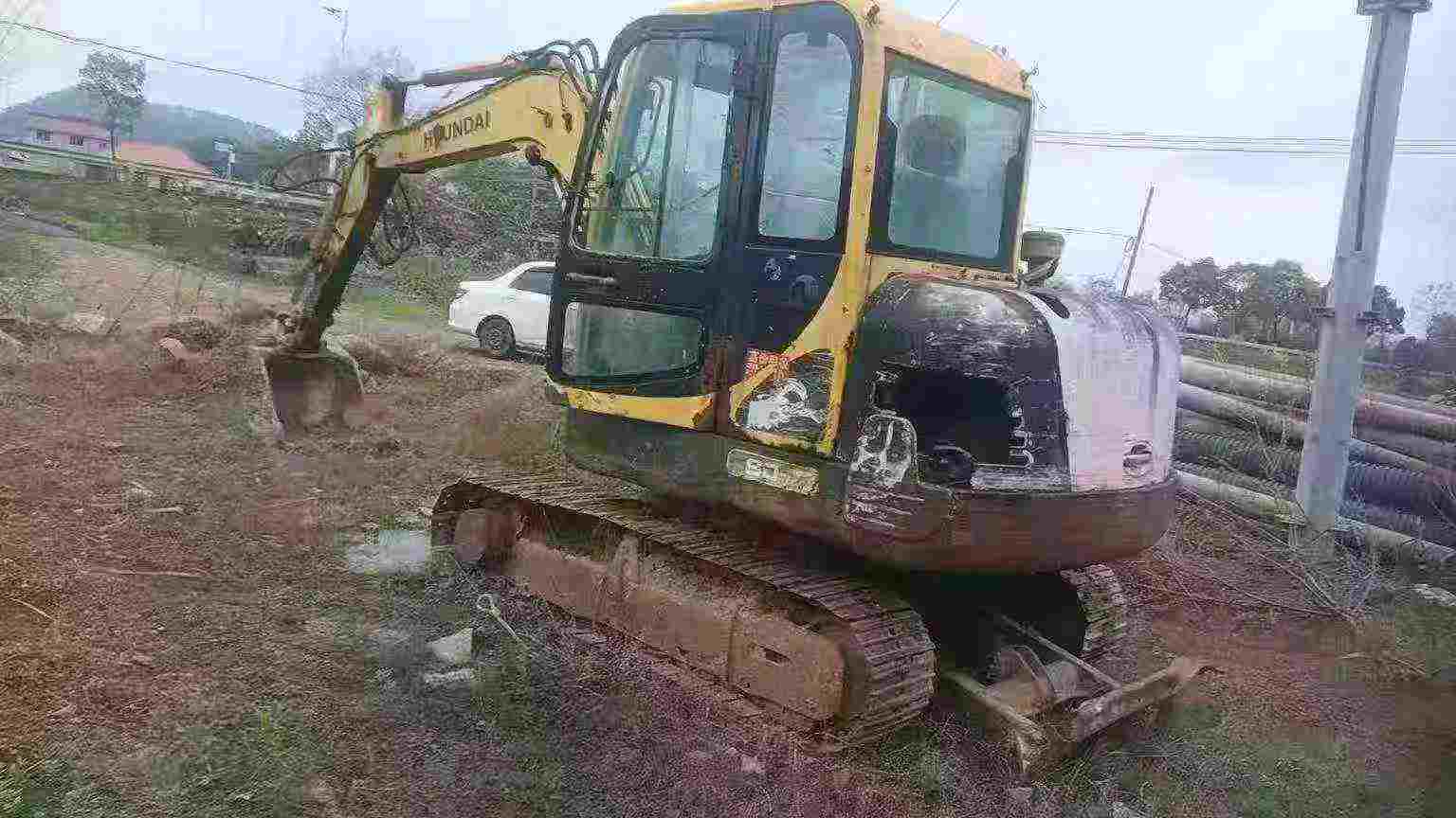 Buy Hyundai HX60 Used Excavator / 3