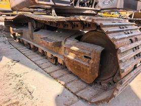 Buy XCMG XE155D Used Excavator / 4 Buy XCMG XE155D Used Excavator / 4