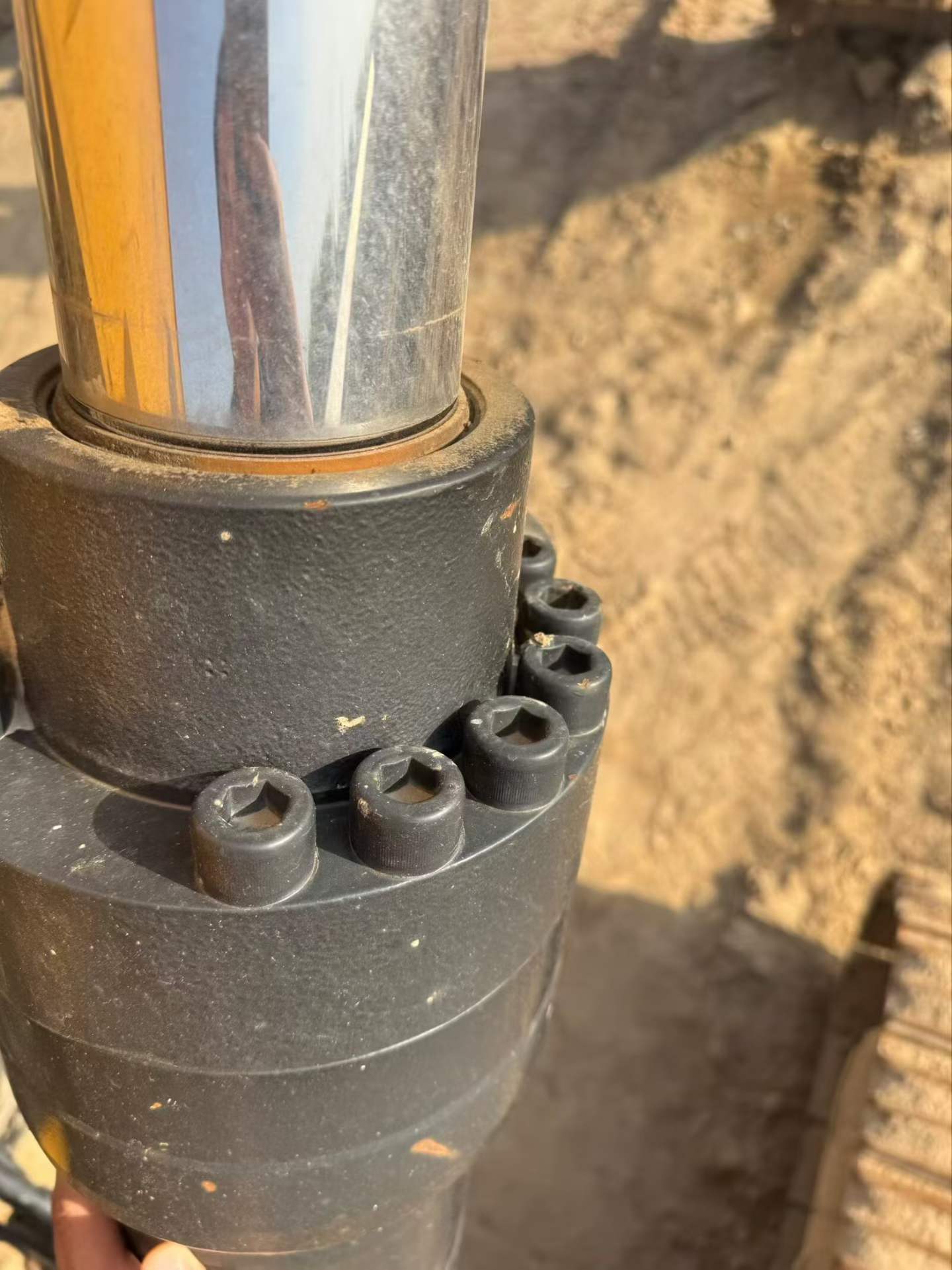 Buy Sany SY285C Used Excavator / 8