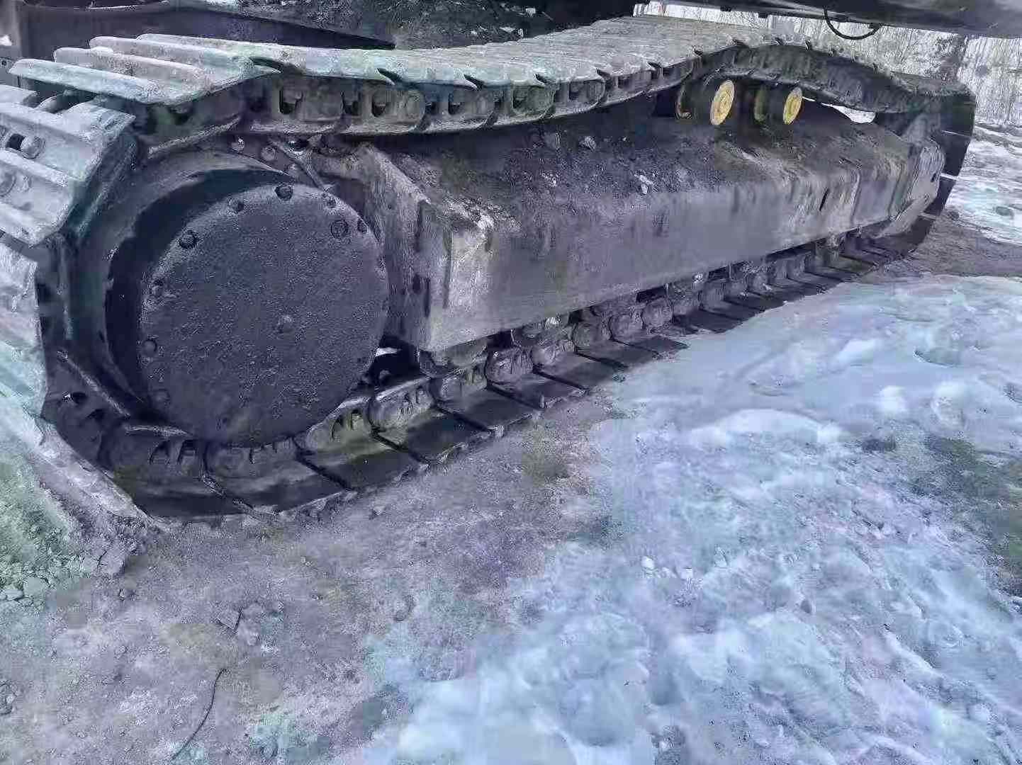 Buy Komatsu PC460LC-8 Used Excavator / 4