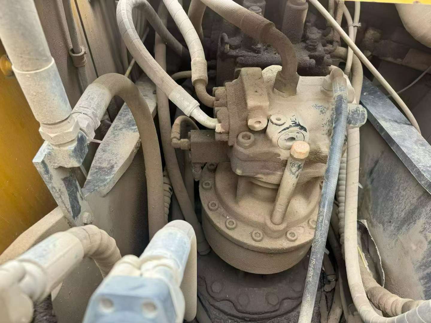 Buy XCMG XE200 Used Excavator / 5