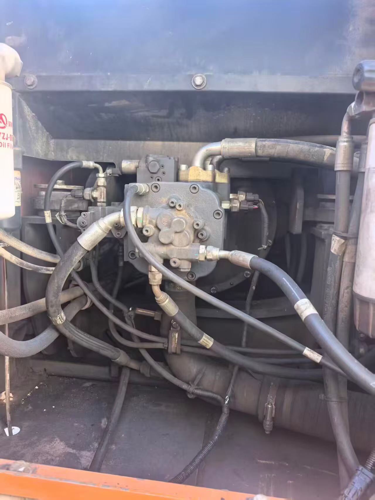 Buy Doosan DX20Z Used Excavator / 4