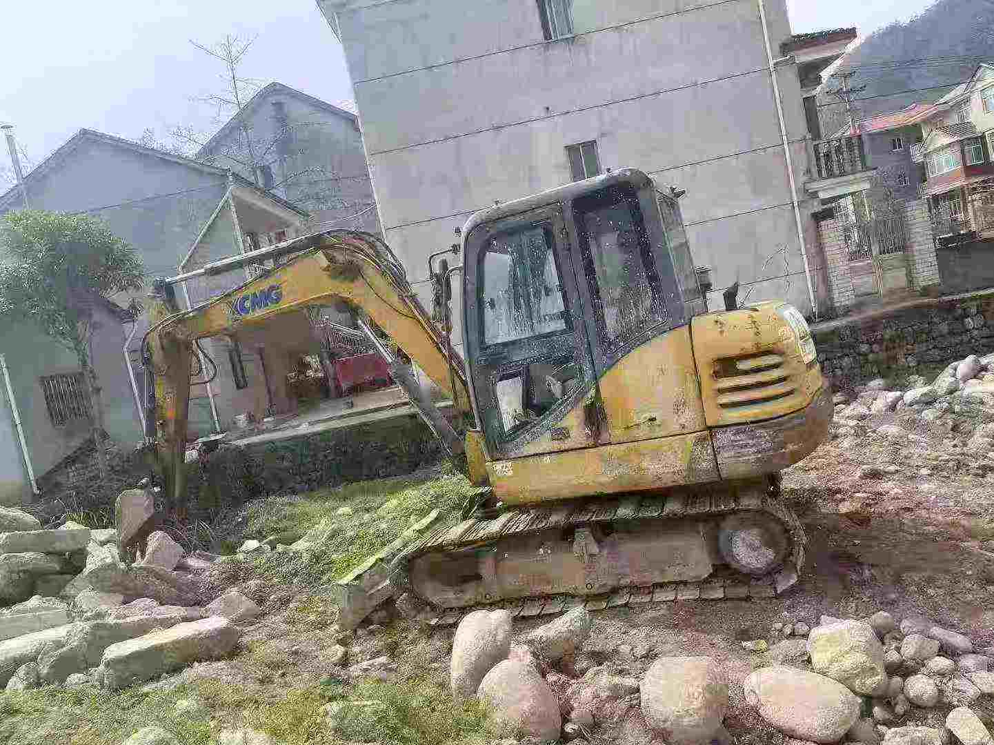 Buy XCMG XE60 Used Excavator / 7