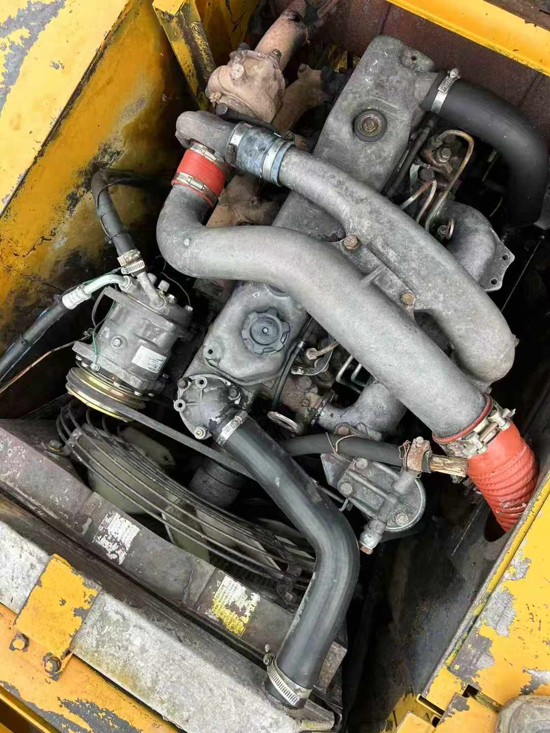 Buy Kato HD512-6 Used Excavator / 6