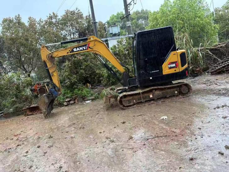Buy Sany SY60 Used Excavator / 1