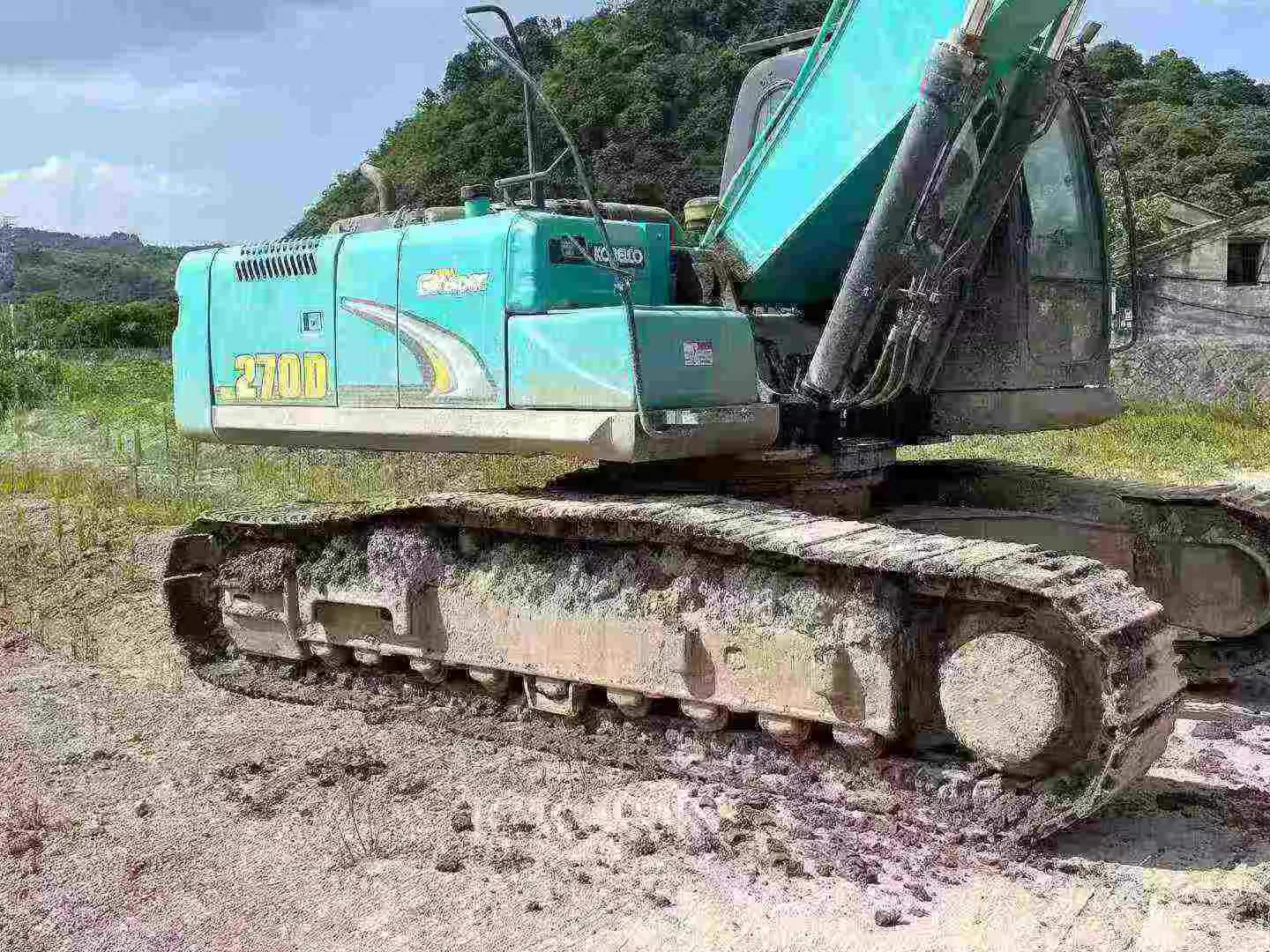 Buy Kobelco SK270D Used Excavator / 2