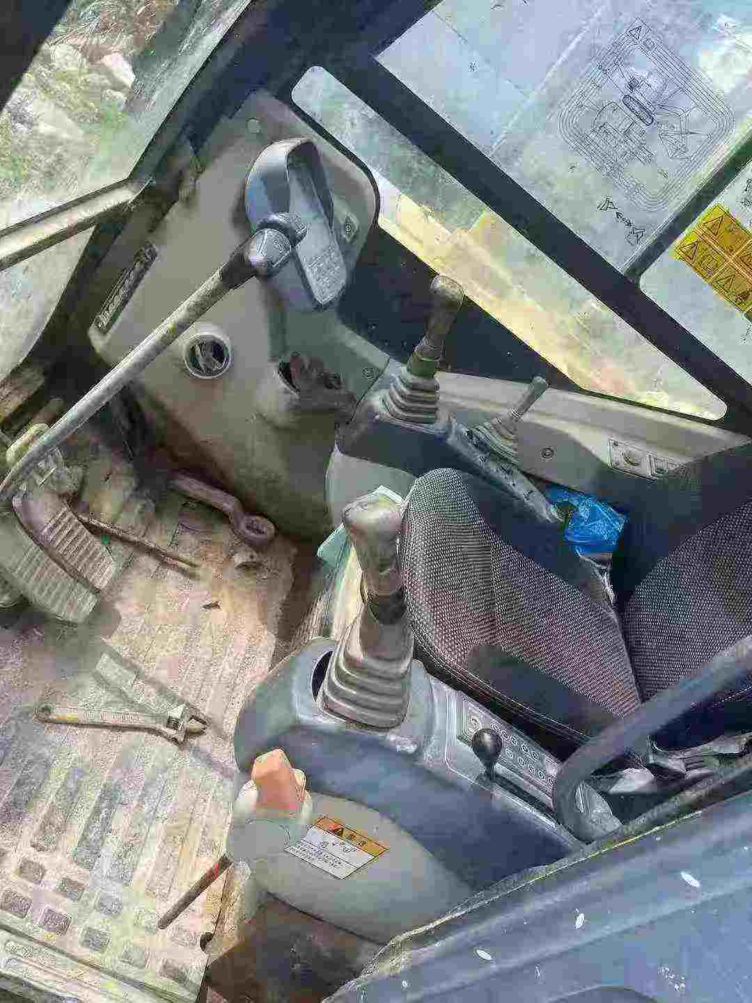 Buy XCMG XE60 Used Excavator / 4