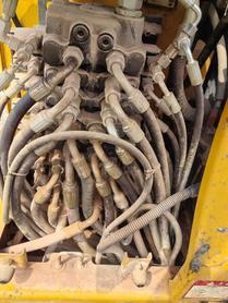 Buy XCMG LW60G Used Excavator / 4 Buy XCMG LW60G Used Excavator / 4