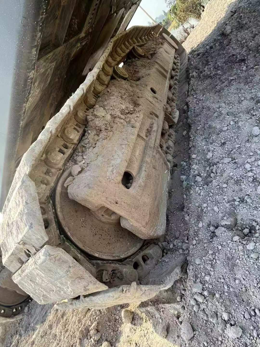 Buy Doosan DH420LC-7 Used Excavator / 8 Buy Doosan DH420LC-7 Used Excavator / 8