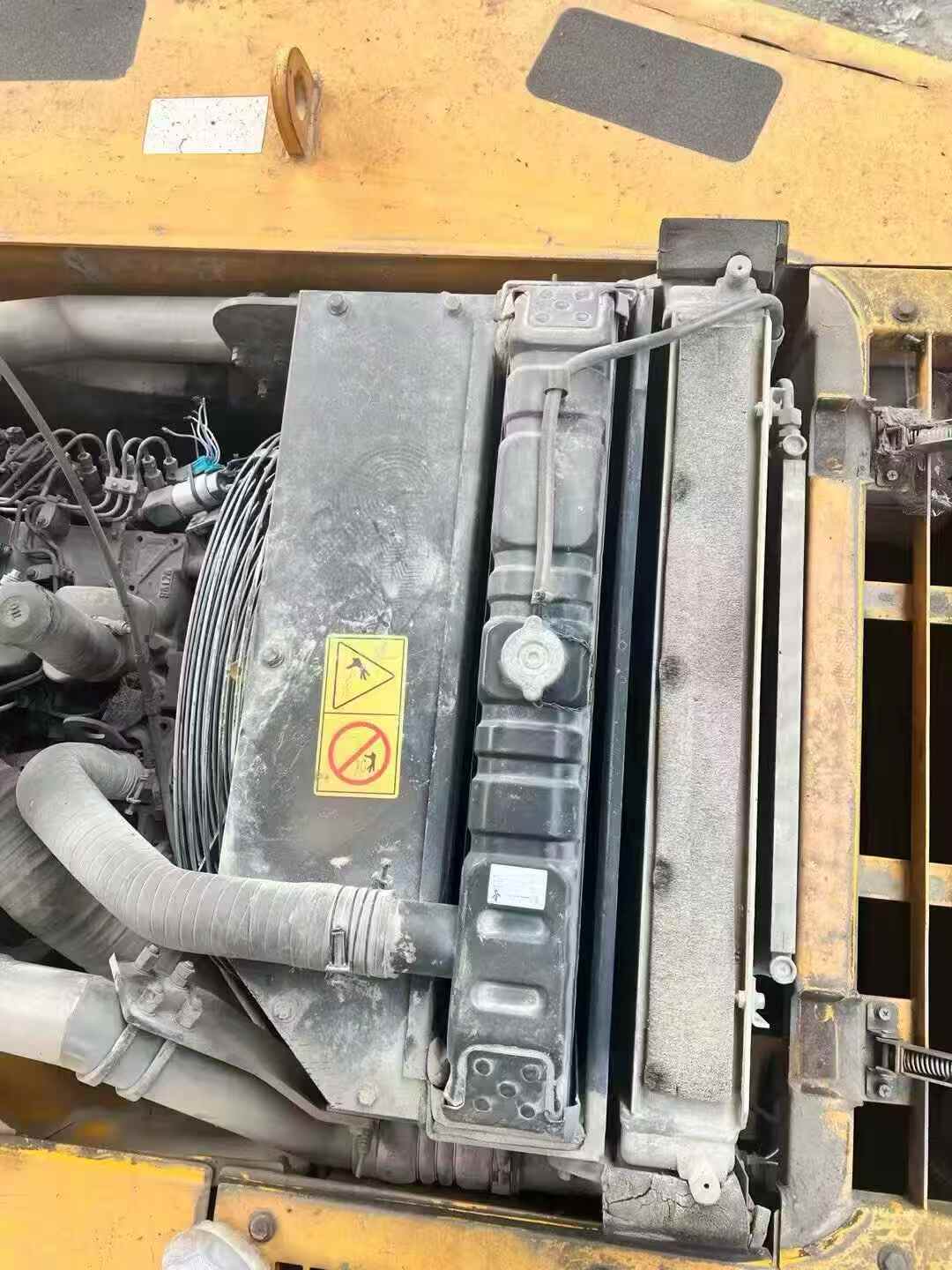 Buy Hyundai R265LC-7 Used Excavator / 4