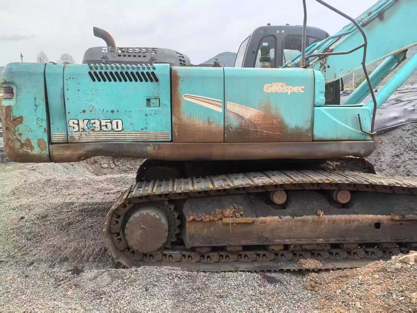 Buy Kobelco SK330 Used Excavator / 6