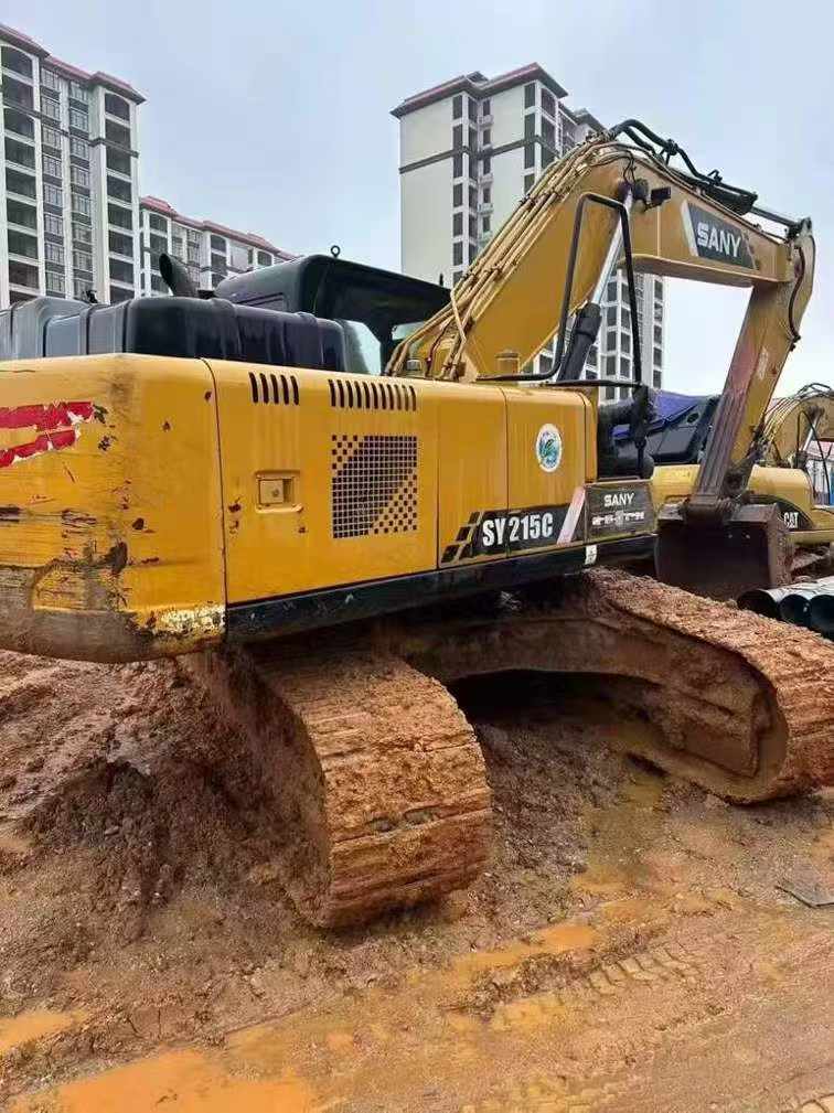 Buy Sany SY205C Used Excavator / 2