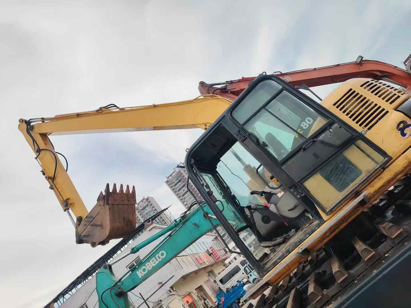 Buy Komatsu PC60-8 Used Excavator / 3