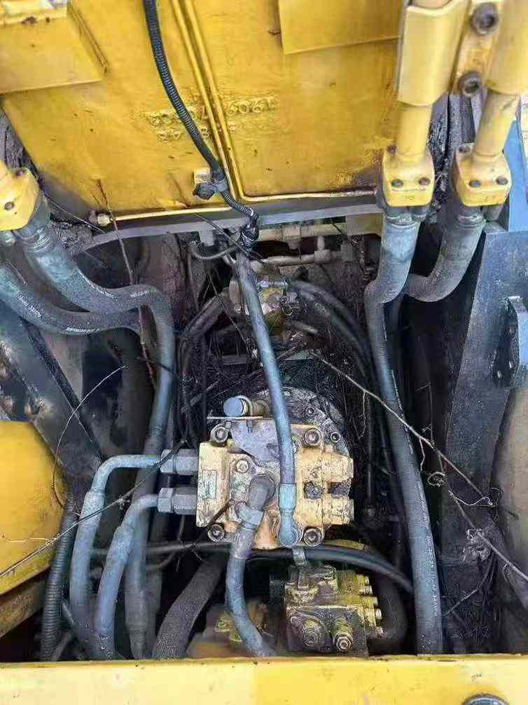 Buy Sany SY205C Used Excavator / 3