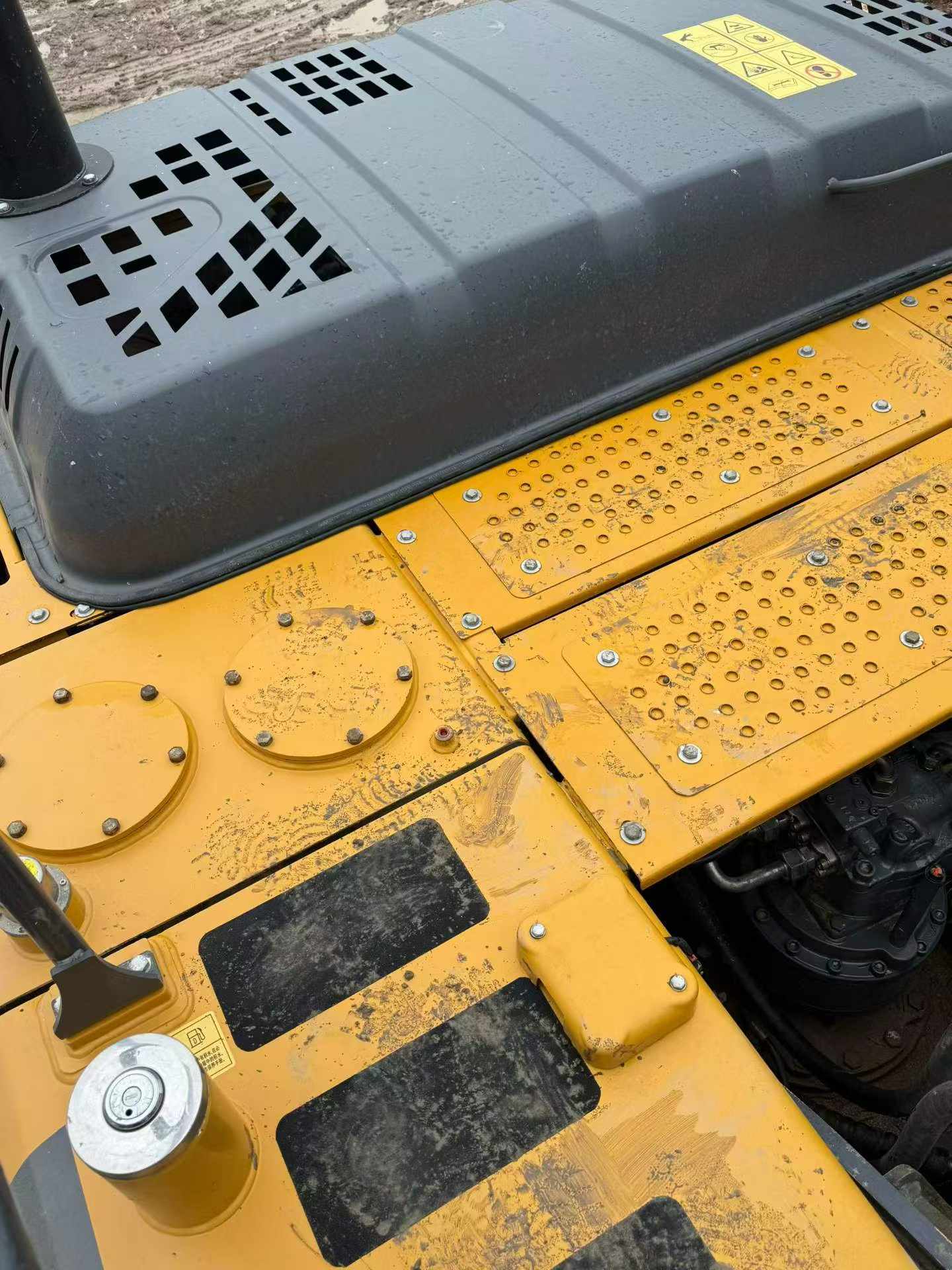 Buy XCMG XE270DK Used Excavator / 9