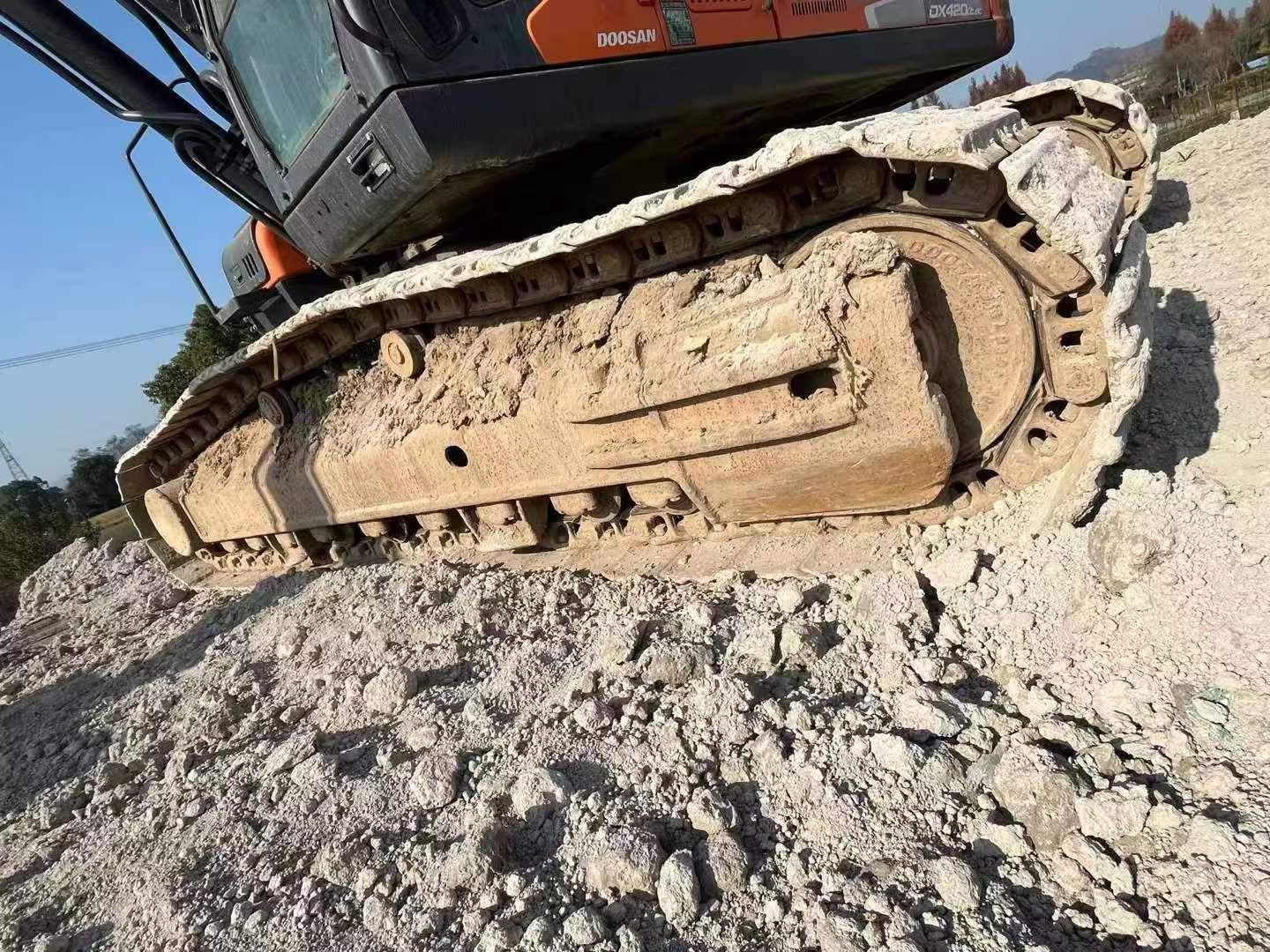 Buy Doosan DH420LC-7 Used Excavator / 9 Buy Doosan DH420LC-7 Used Excavator / 9