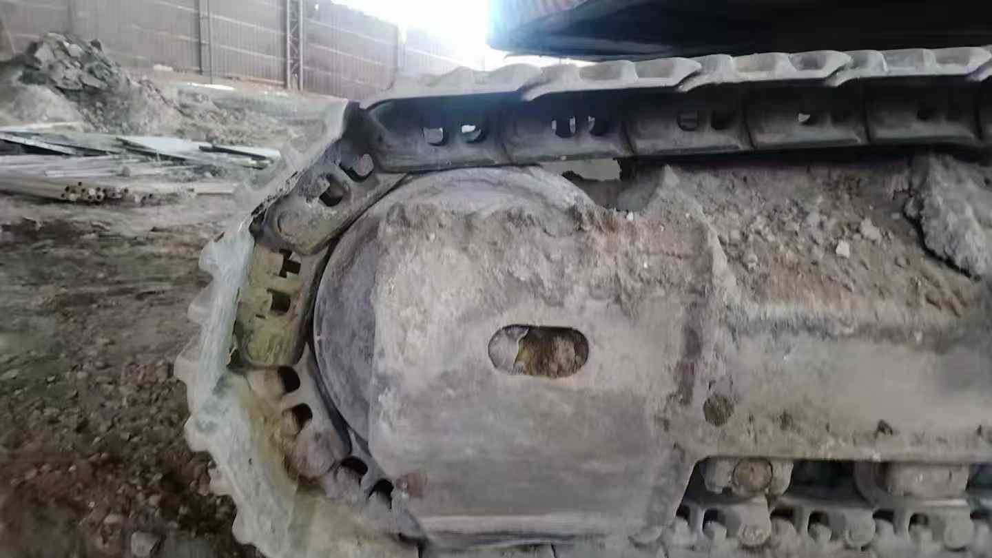 Buy Doosan DH220-3 Used Excavator / 4