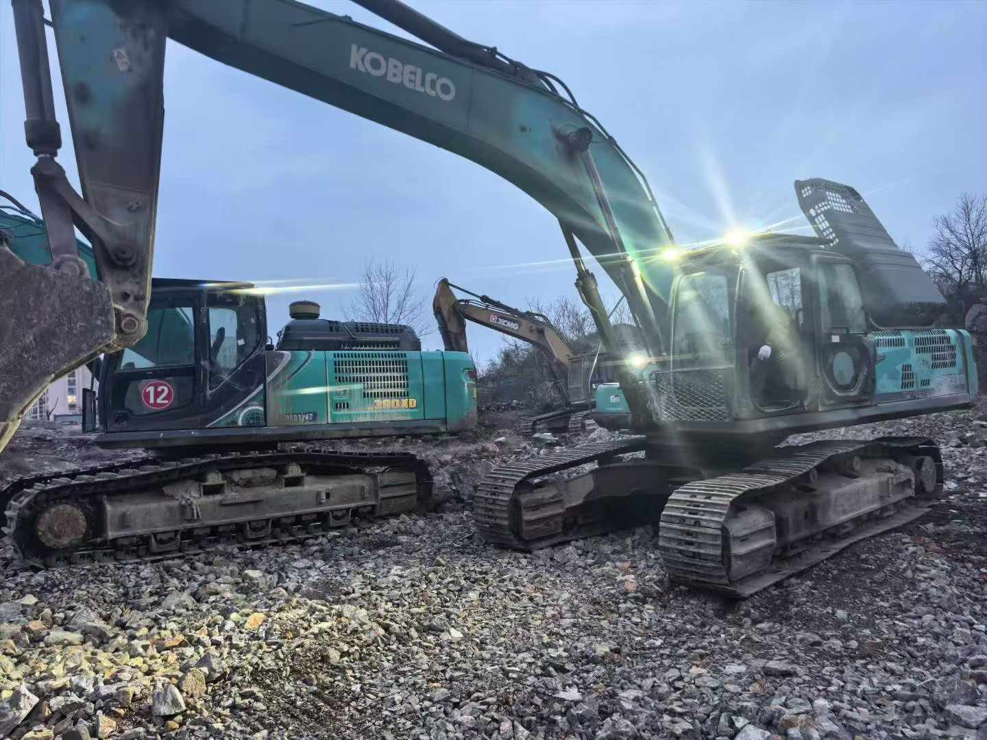 Buy Kobelco SK380D Used Excavator / 6