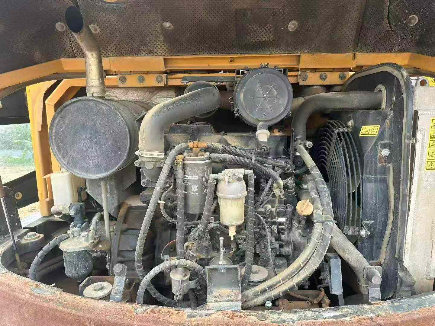 Buy Hyundai HX60 Used Excavator / 4