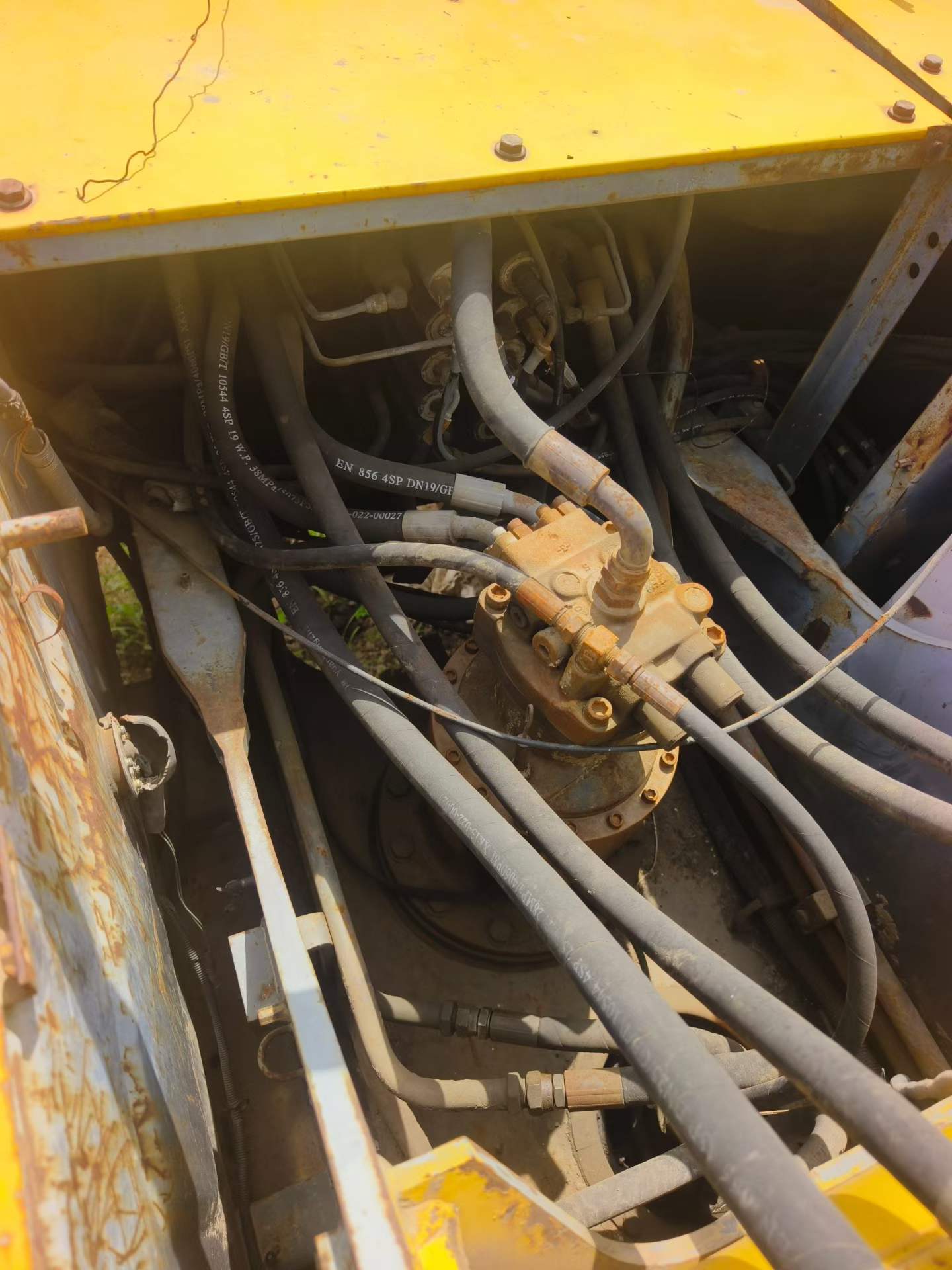 Buy Sumitomo SH200Z3 Used Excavator / 4