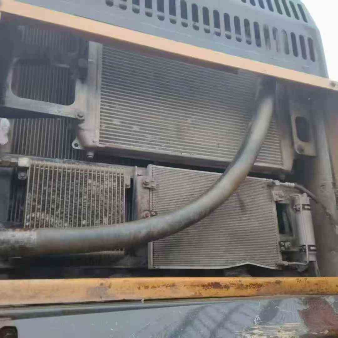 Buy XCMG XE490D Used Excavator / 4