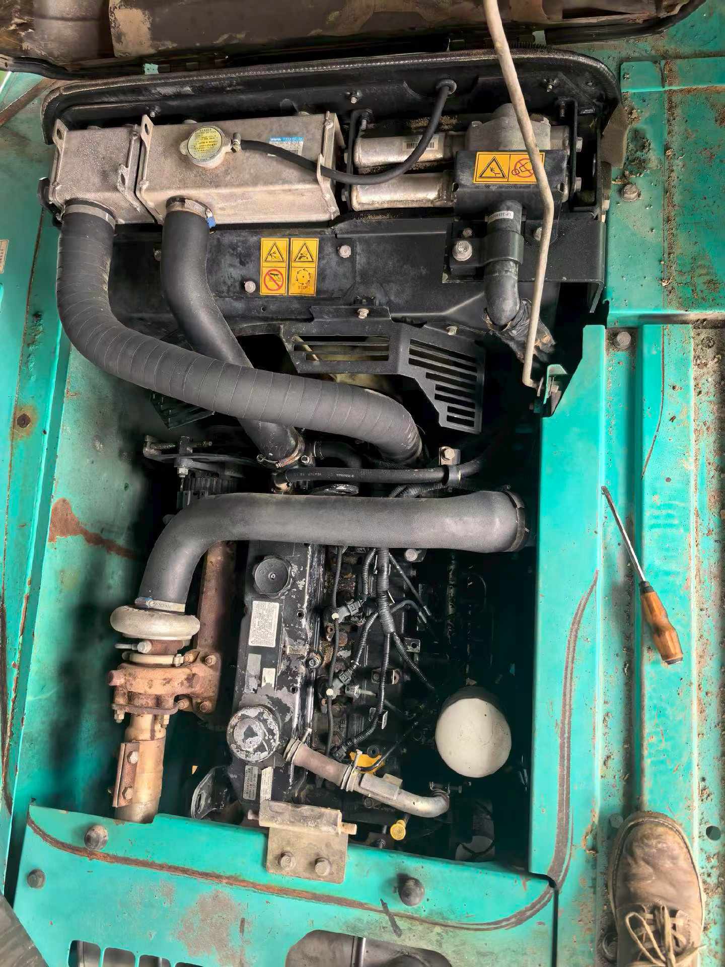 Buy Kobelco SK130 Used Excavator / 8