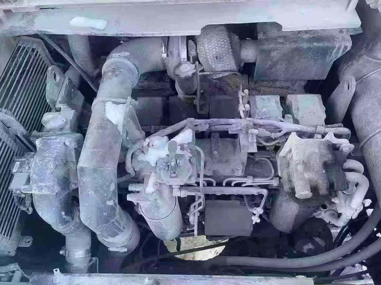 Buy Komatsu PC460LC-8 Used Excavator / 7