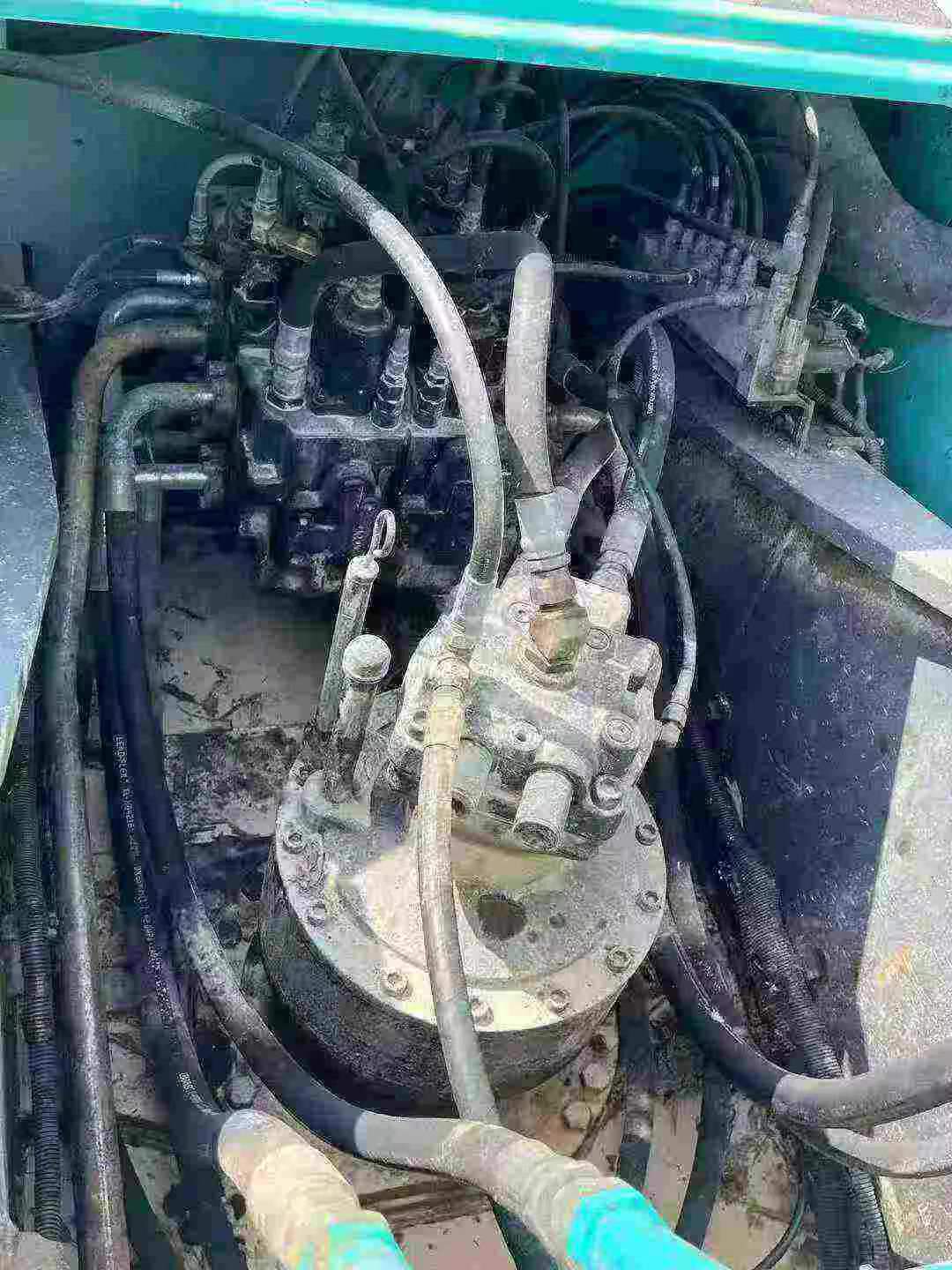 Buy Kobelco SK270D Used Excavator / 7