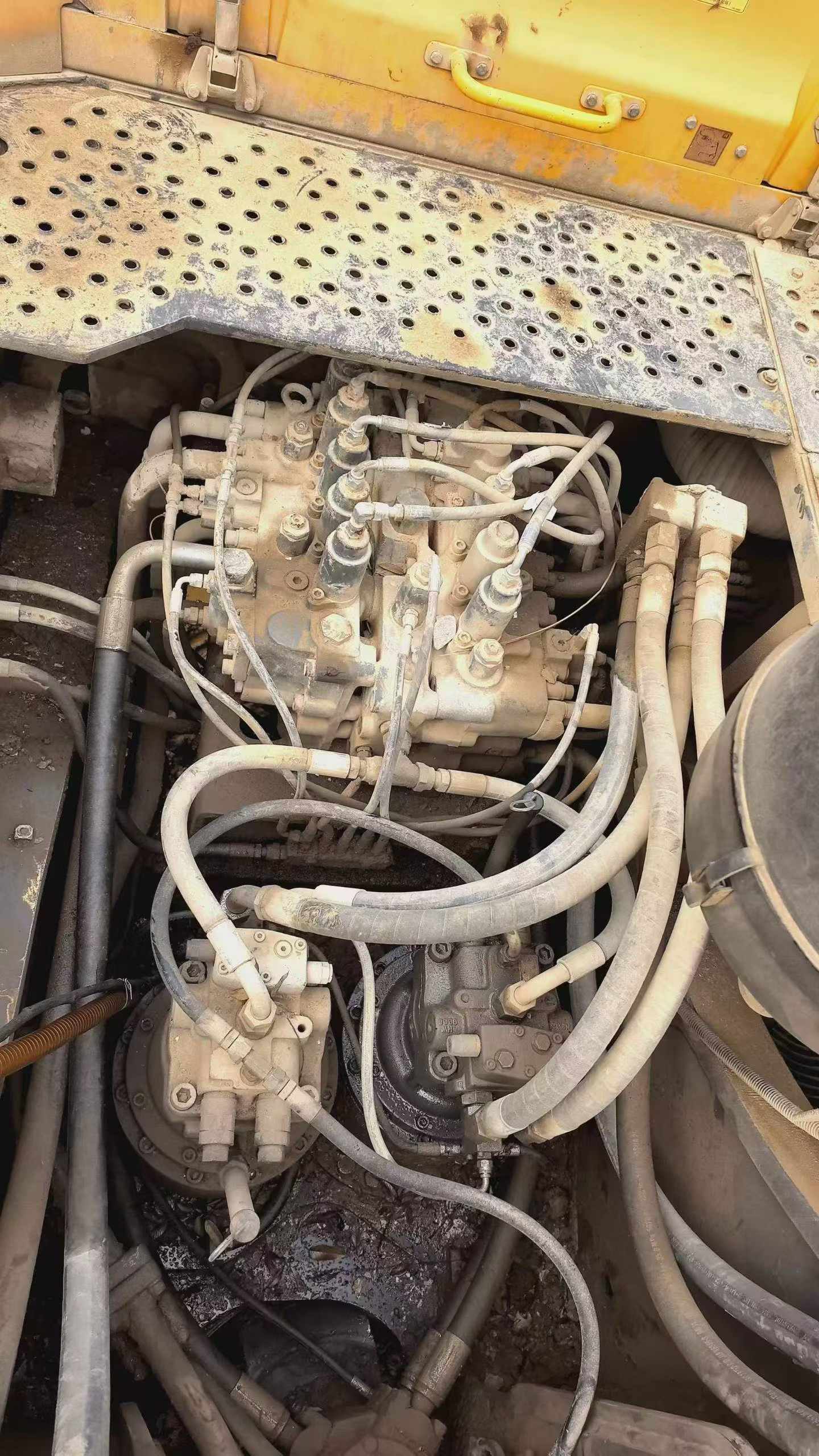 Buy Volvo EC480D Used Excavator / 4