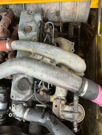 Buy Kato HD512-6 Used Excavator / 3 Buy Kato HD512-6 Used Excavator / 3