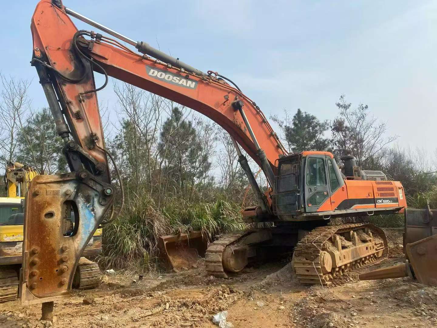 Buy Doosan DX520LC Used Excavator / 5 Buy Doosan DX520LC Used Excavator / 5