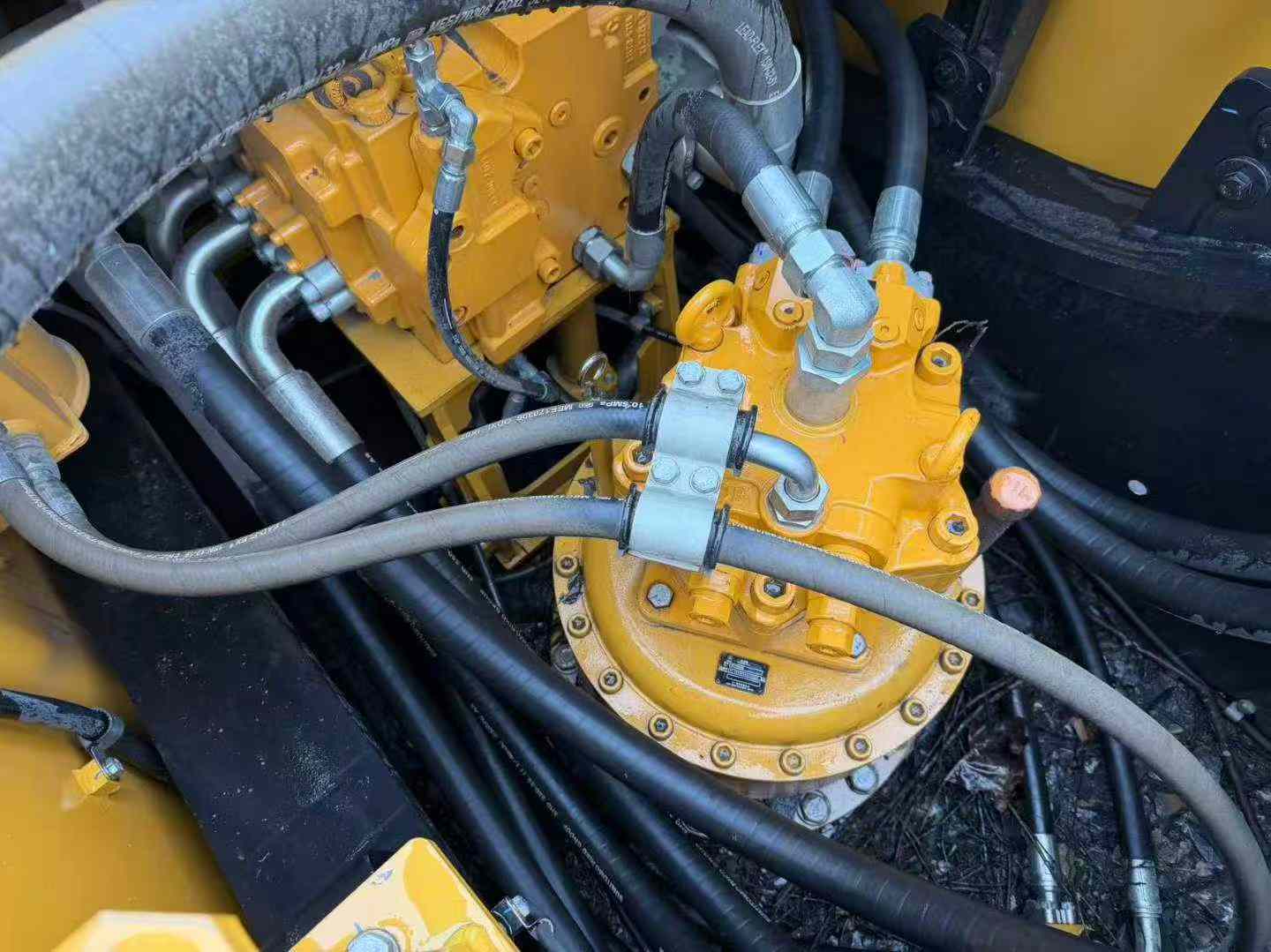 Buy Sany SY600HB Used Excavator / 4