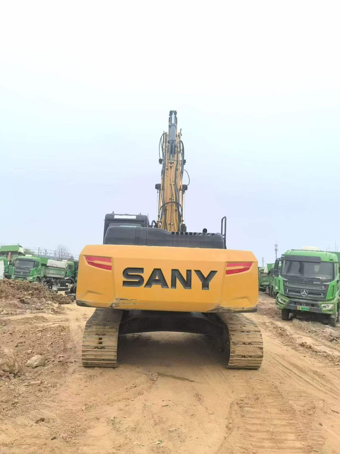 Buy Sany SY245H Used Excavator / 3