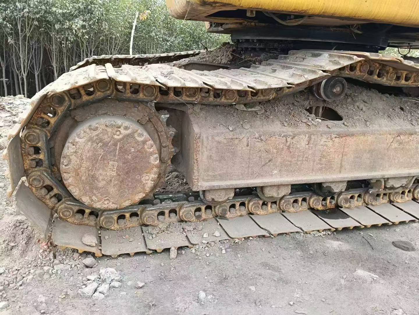 Buy Komatsu PC160-6 Used Excavator / 8 Buy Komatsu PC160-6 Used Excavator / 8