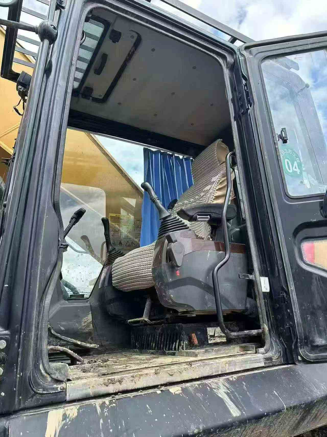 Купить Подержанный Экскаватор Sany SY485C / 3