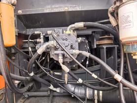 Buy Doosan DH200-3 Used Excavator / 4 Buy Doosan DH200-3 Used Excavator / 4