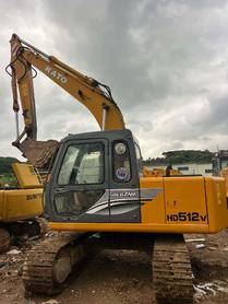 Buy Kato HD512-6 Used Excavator / 2 Buy Kato HD512-6 Used Excavator / 2