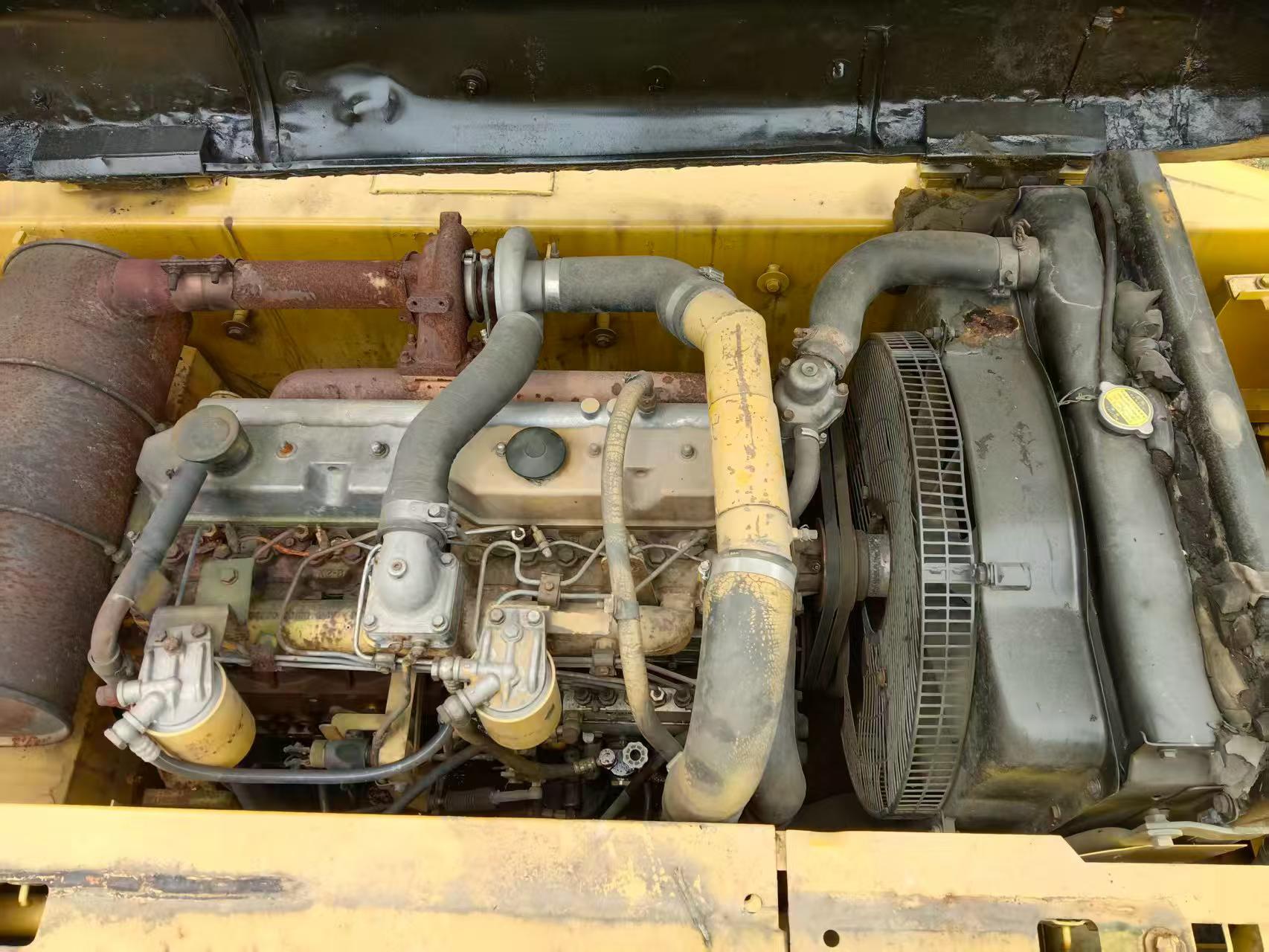 Buy Caterpillar 320V2 Used Excavator / 5 Buy Caterpillar 320V2 Used Excavator / 5