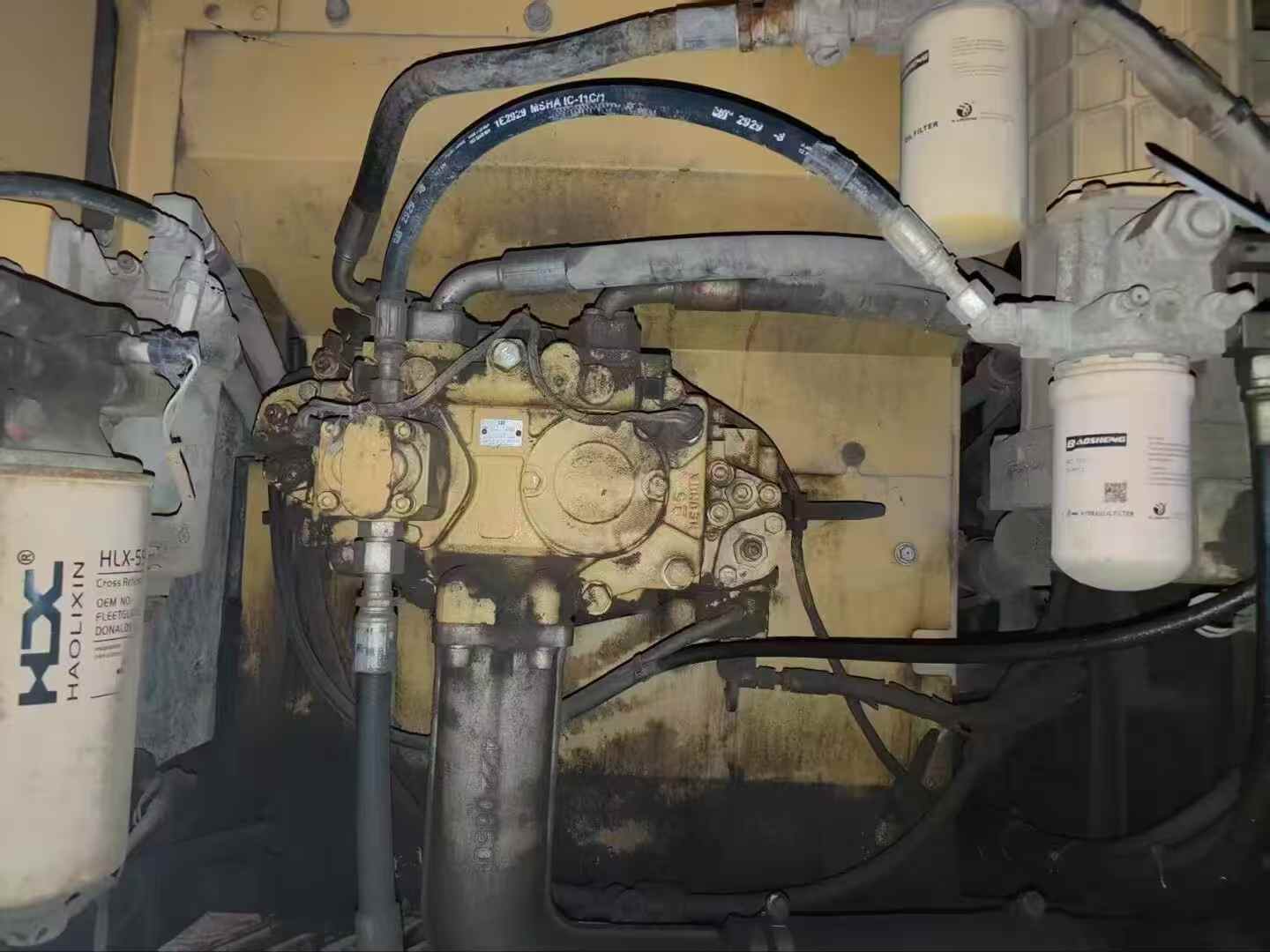 Buy Caterpillar 330B Used Excavator / 4