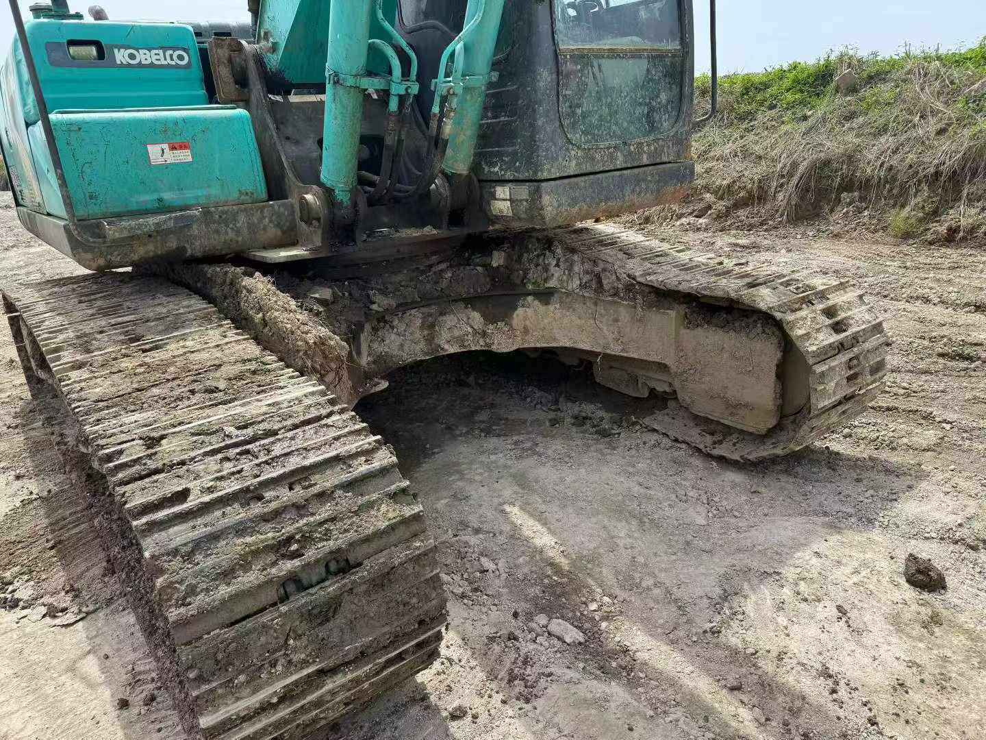 Buy Kobelco SK210 Used Excavator / 5