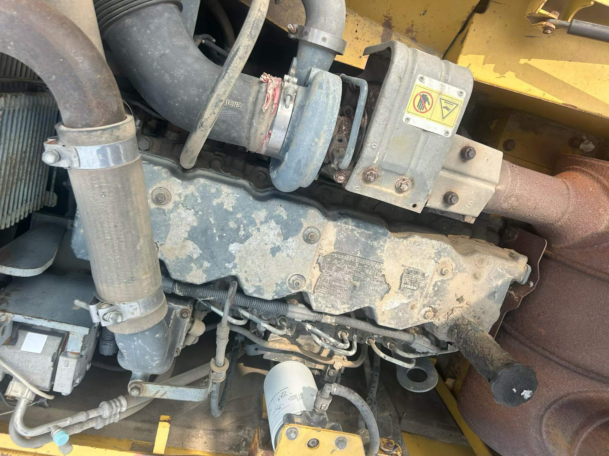 Buy Komatsu PC210 Used Excavator / 8